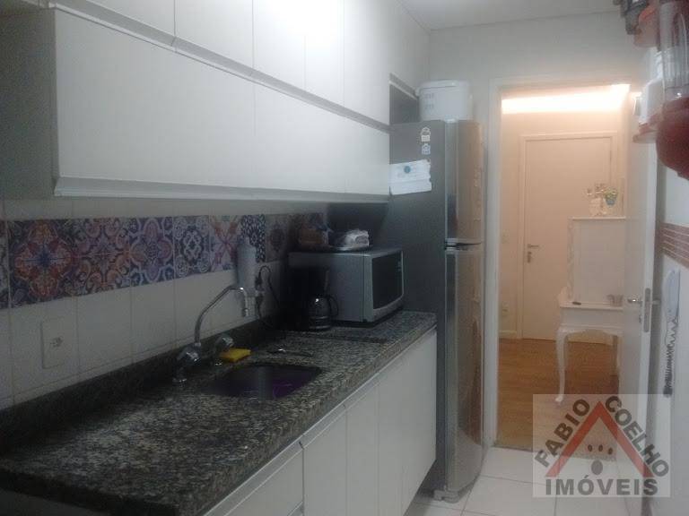 Apartamento à venda com 3 quartos, 74m² - Foto 8