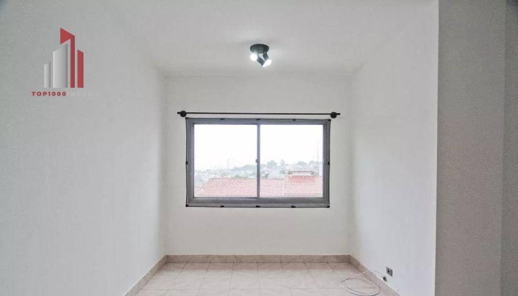 Apartamento à venda com 2 quartos, 60m² - Foto 2