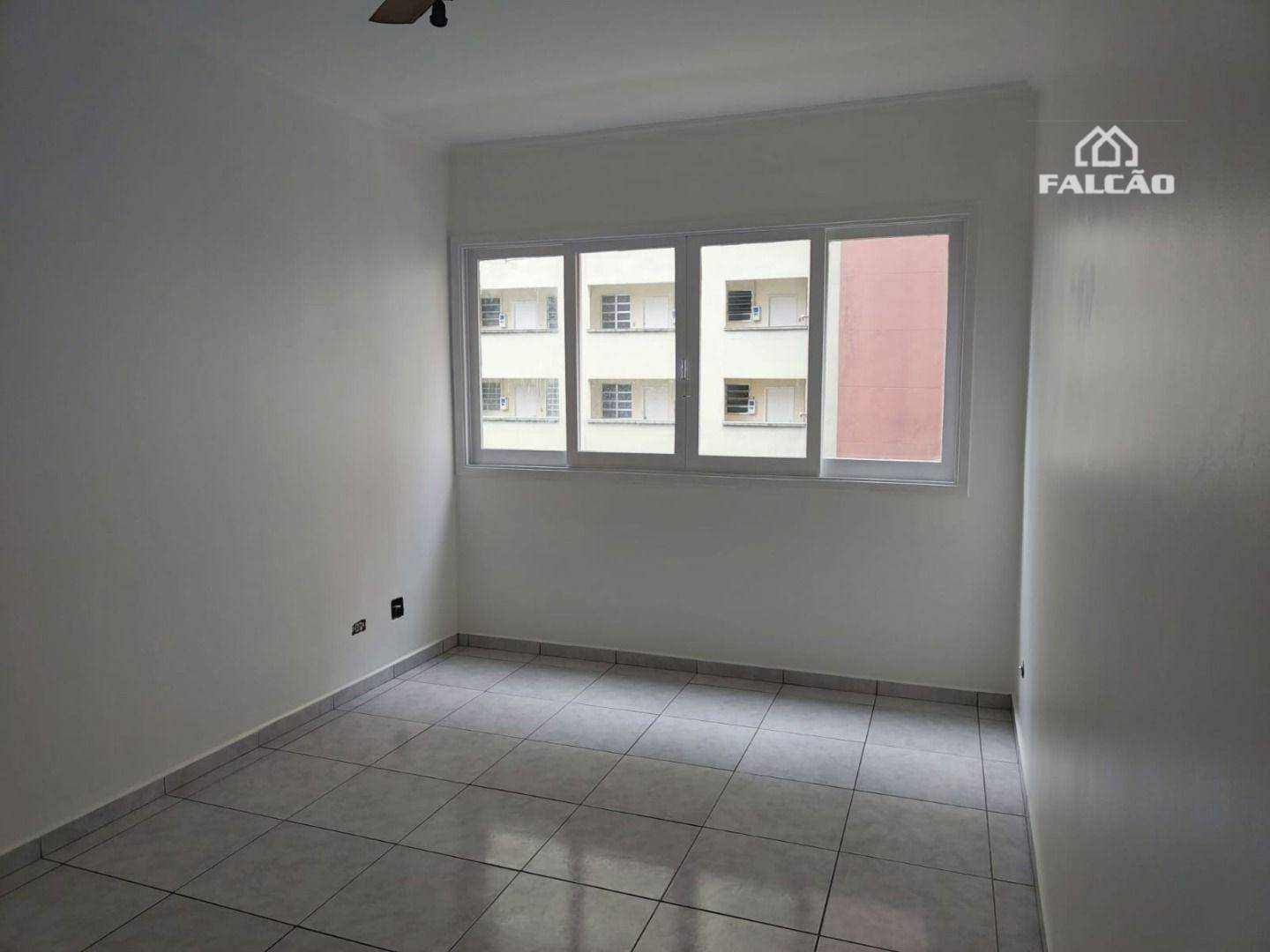 Apartamento à venda com 2 quartos, 100m² - Foto 1