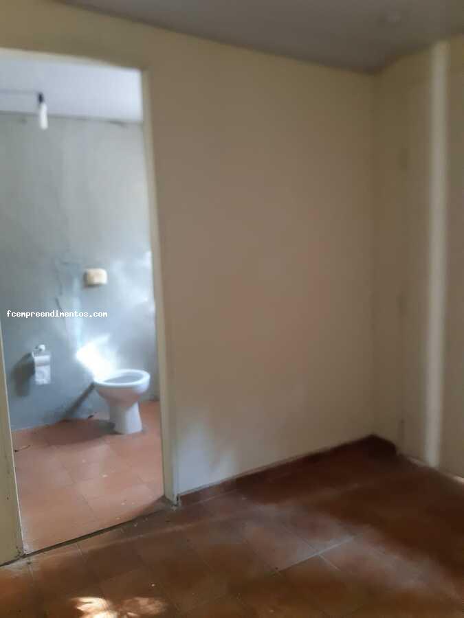 Casa à venda com 3 quartos, 201m² - Foto 6