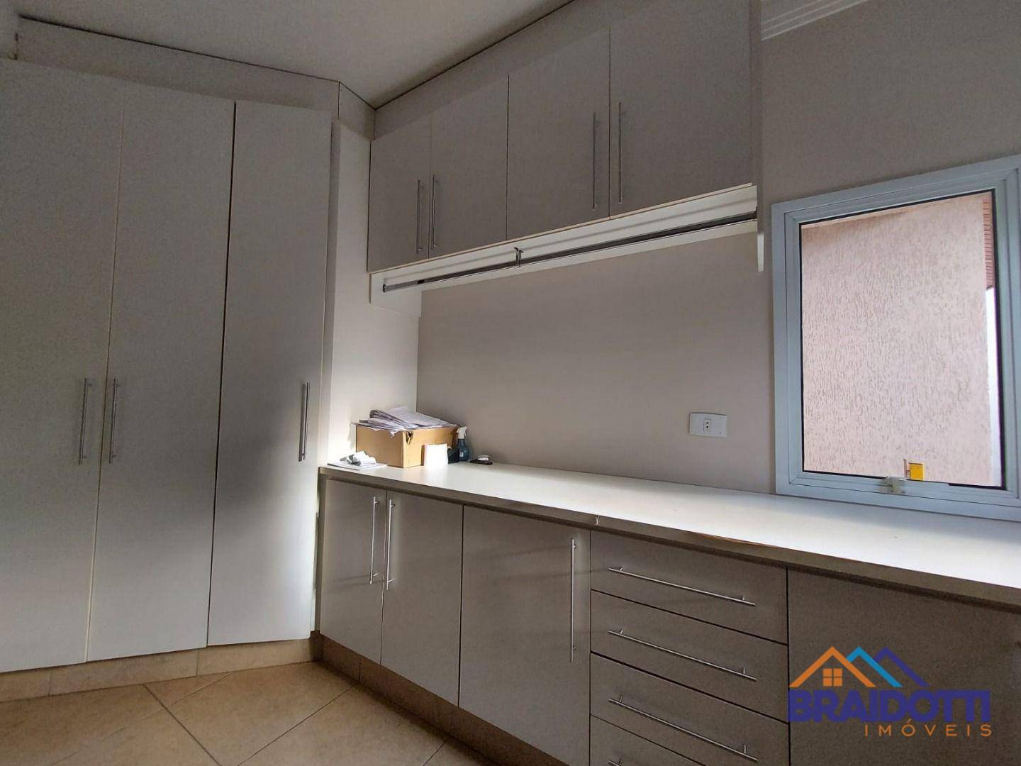 Casa à venda com 3 quartos, 249m² - Foto 35