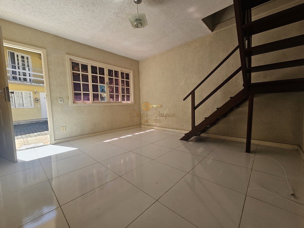 Casa de Condomínio à venda com 2 quartos, 68m² - Foto 3