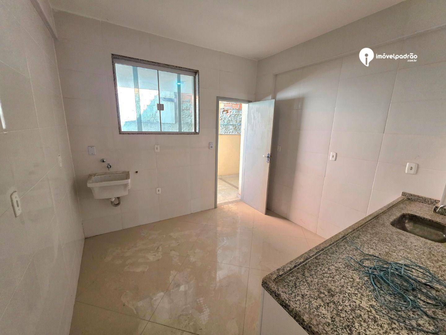 Apartamento para alugar com 2 quartos, 80m² - Foto 18