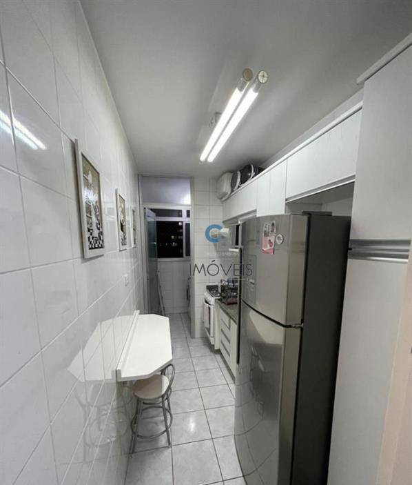 Apartamento para alugar com 2 quartos, 55m² - Foto 18