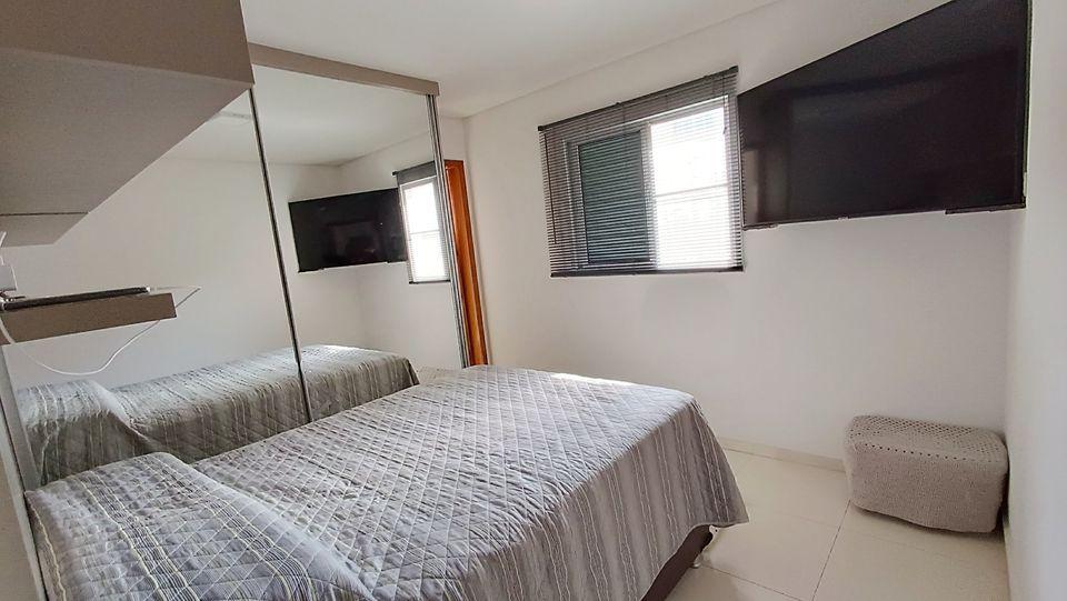 Cobertura à venda com 2 quartos, 100m² - Foto 4