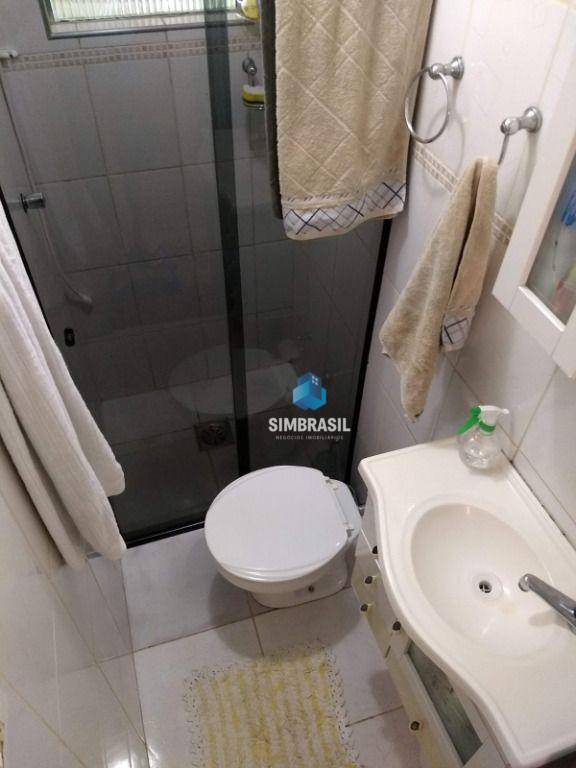 Casa à venda com 2 quartos, 90m² - Foto 16