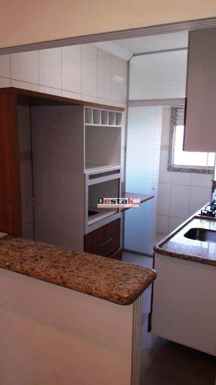 Apartamento à venda com 2 quartos, 48m² - Foto 3