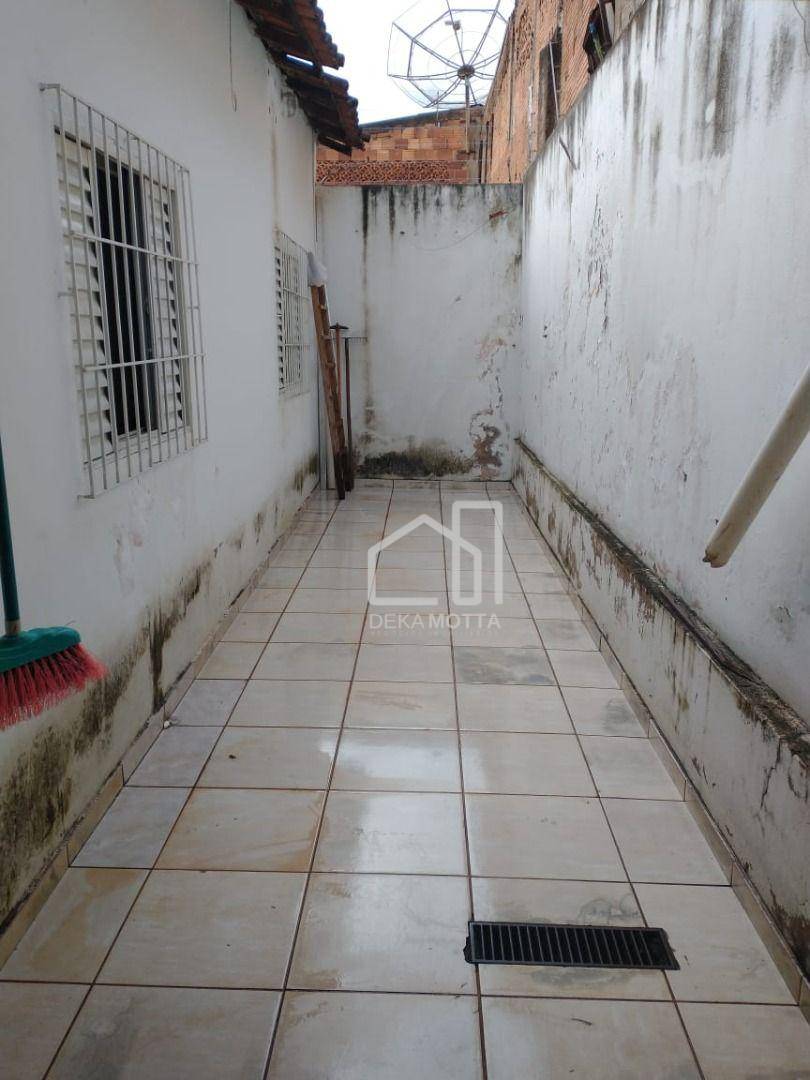 Casa à venda com 2 quartos, 100m² - Foto 6