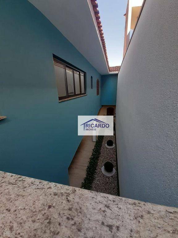 Sobrado à venda com 3 quartos, 300m² - Foto 57