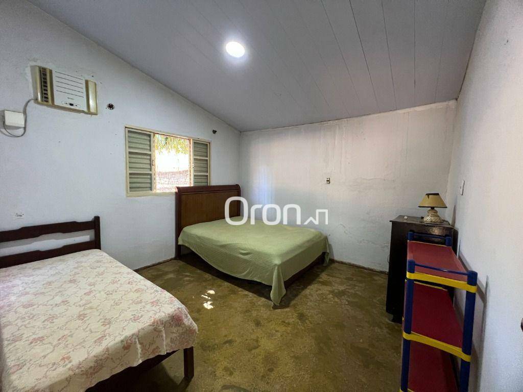 Chácara à venda com 5 quartos, 300m² - Foto 6