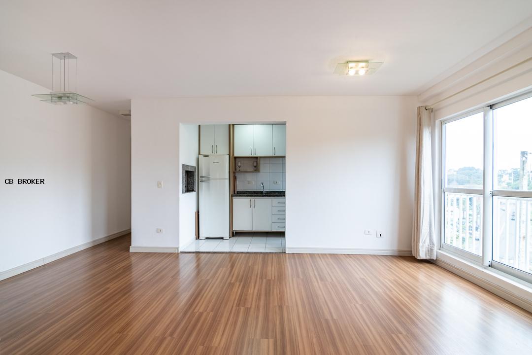 Apartamento à venda com 2 quartos, 66m² - Foto 3