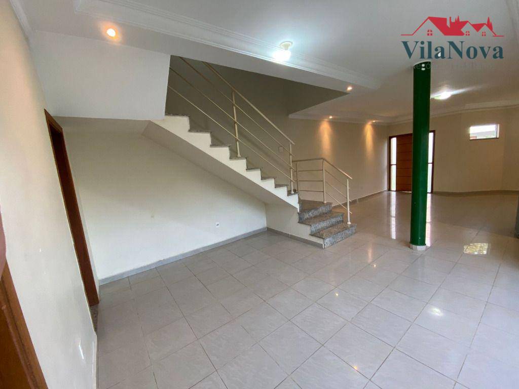 Casa de Condomínio à venda e aluguel com 6 quartos, 290m² - Foto 4