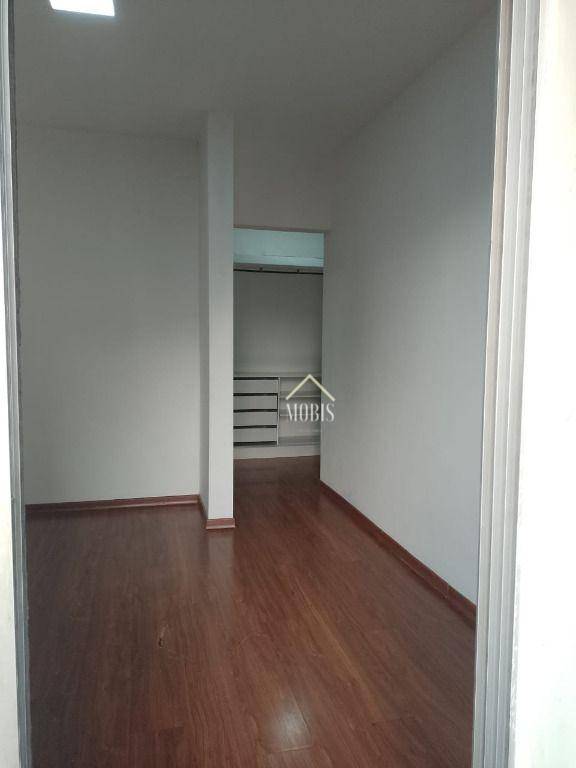 Apartamento à venda com 3 quartos, 113m² - Foto 25