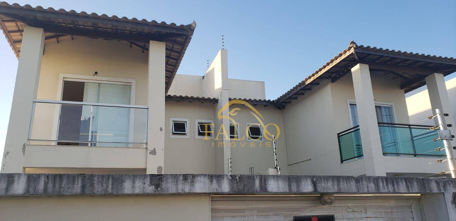 Casa à venda com 3 quartos, 165m² - Foto 1