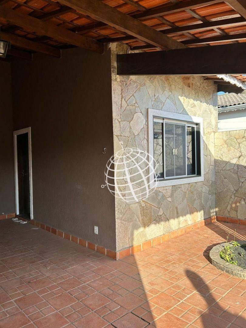 Casa à venda com 2 quartos, 169m² - Foto 3