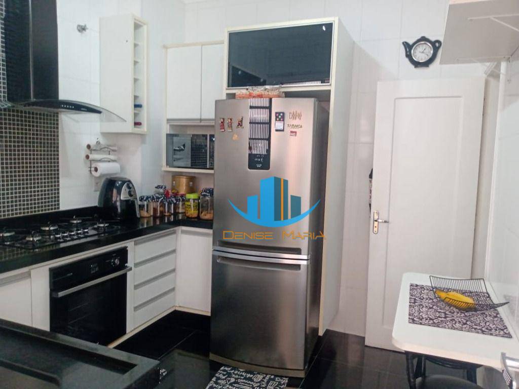 Apartamento à venda com 2 quartos, 85m² - Foto 28