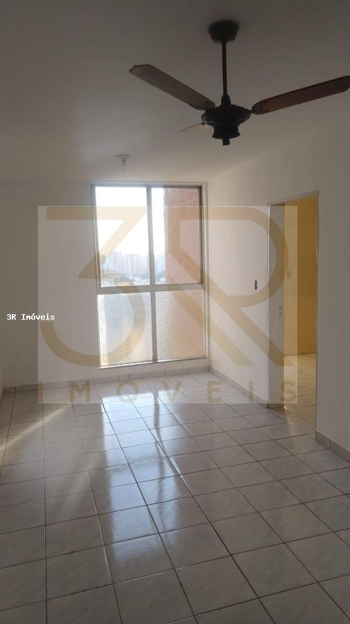 Apartamento para alugar com 2 quartos, 57m² - Foto 2