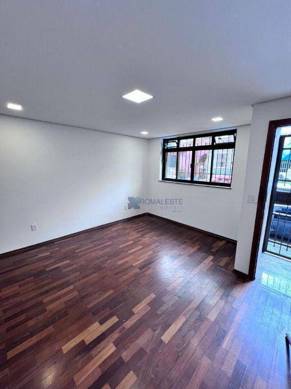 Sobrado à venda com 3 quartos, 142m² - Foto 8