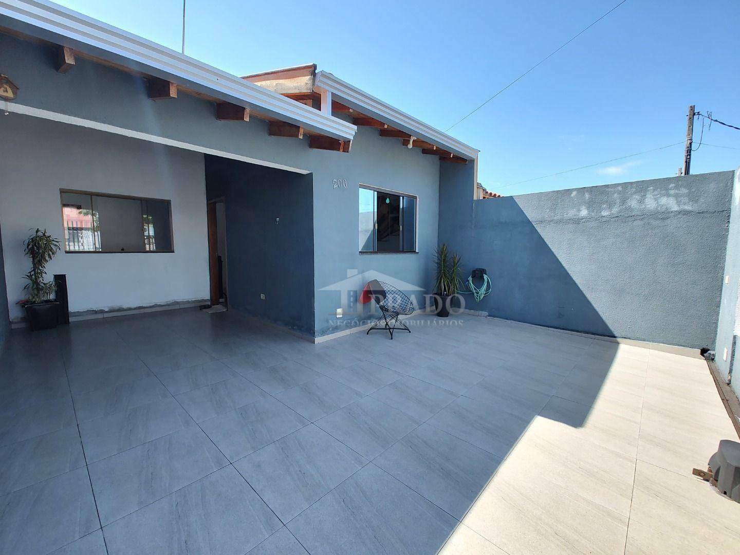 Casa à venda com 2 quartos, 90m² - Foto 3