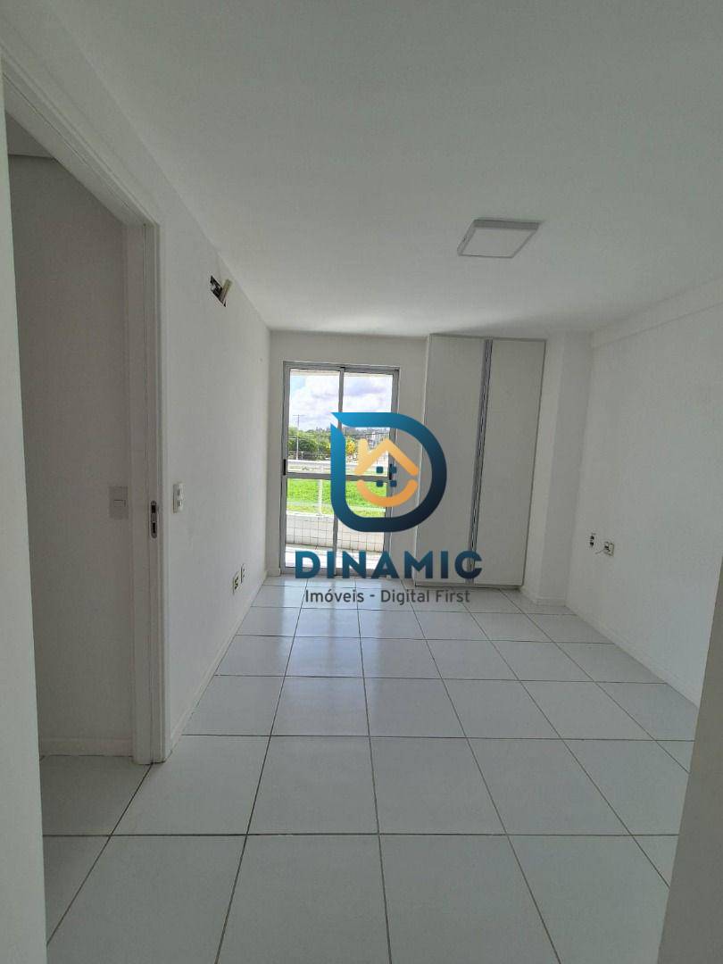 Apartamento à venda com 3 quartos, 81m² - Foto 21