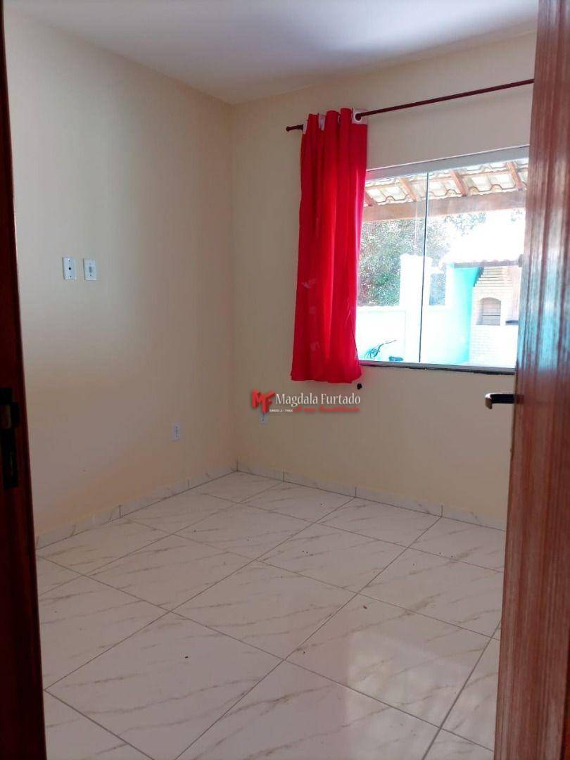 Casa à venda com 2 quartos, 45m² - Foto 15