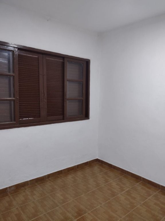 Sobrado à venda com 6 quartos, 140m² - Foto 19