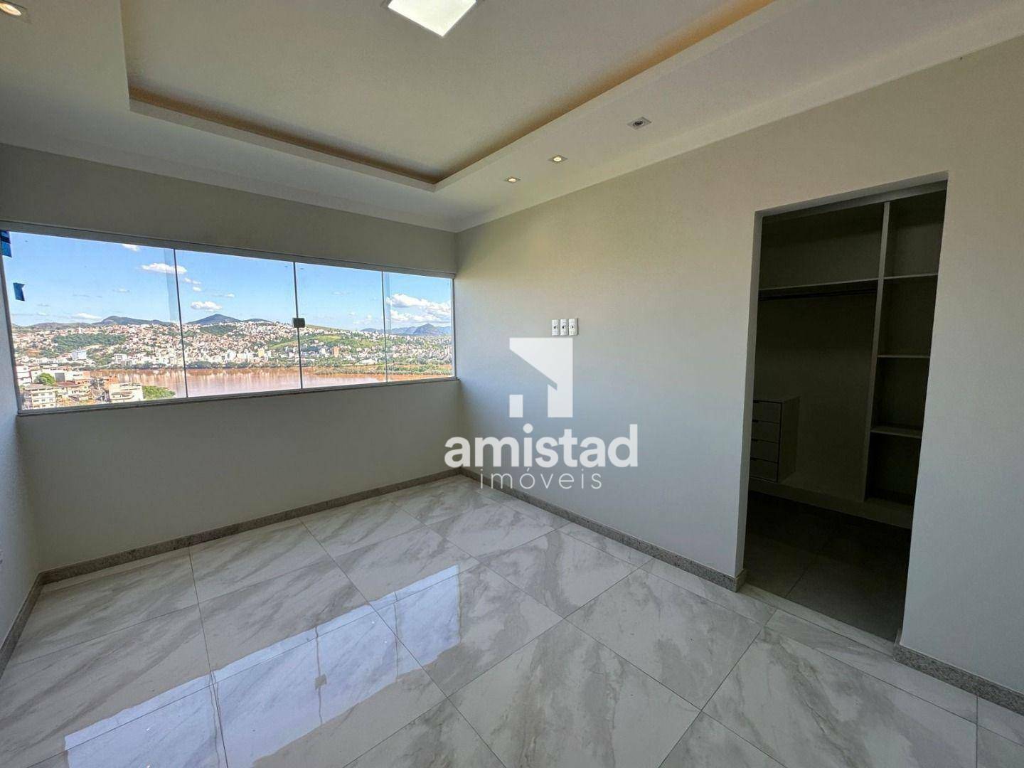 Casa à venda com 3 quartos, 187m² - Foto 7