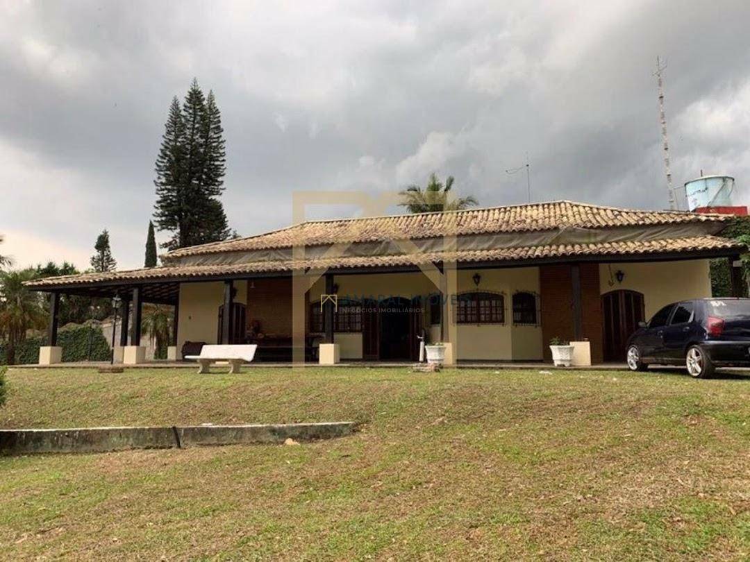 Fazenda à venda com 4 quartos, 210m² - Foto 2