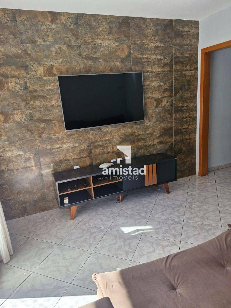 Apartamento à venda com 3 quartos, 122m² - Foto 1