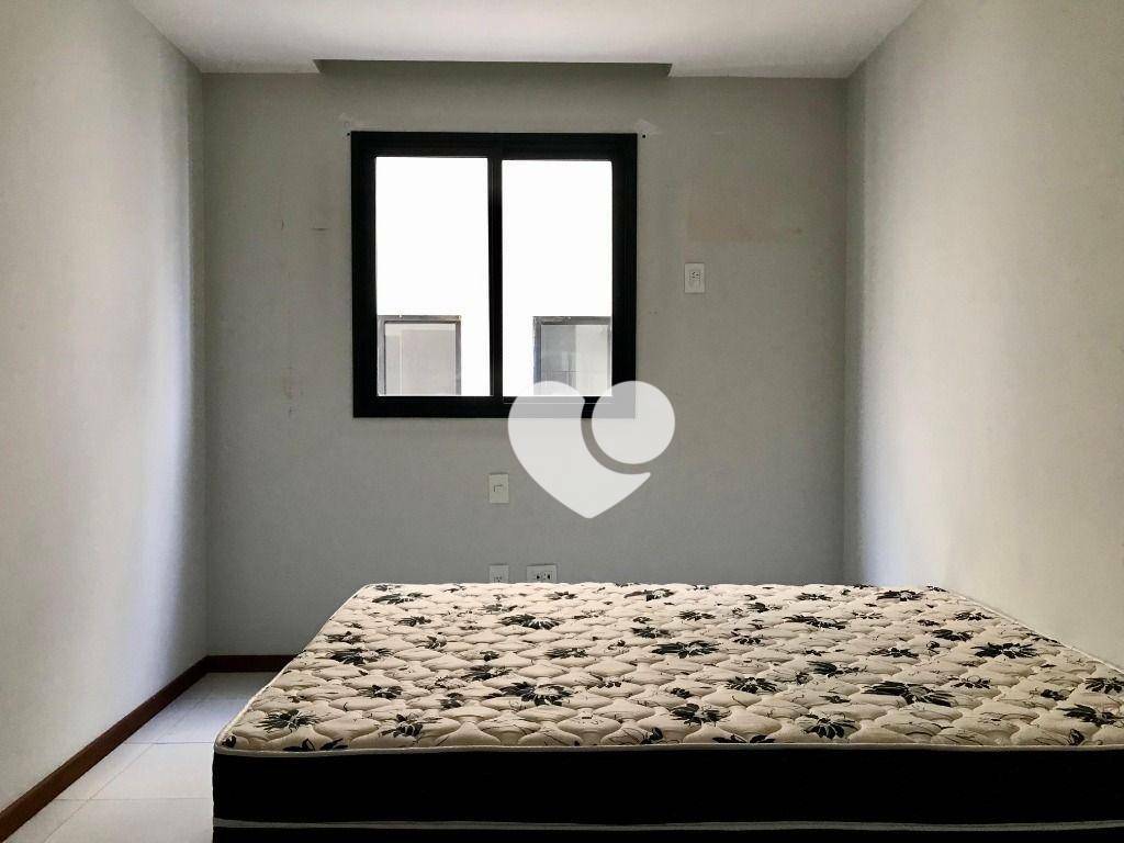 Apartamento para alugar com 3 quartos, 100m² - Foto 12