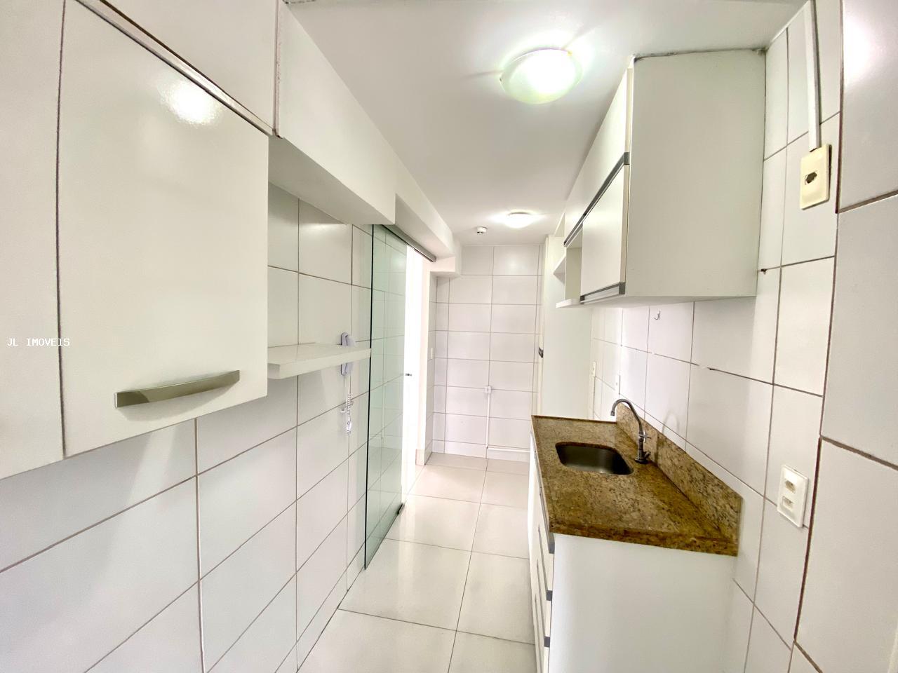 Apartamento para alugar com 3 quartos, 92m² - Foto 11