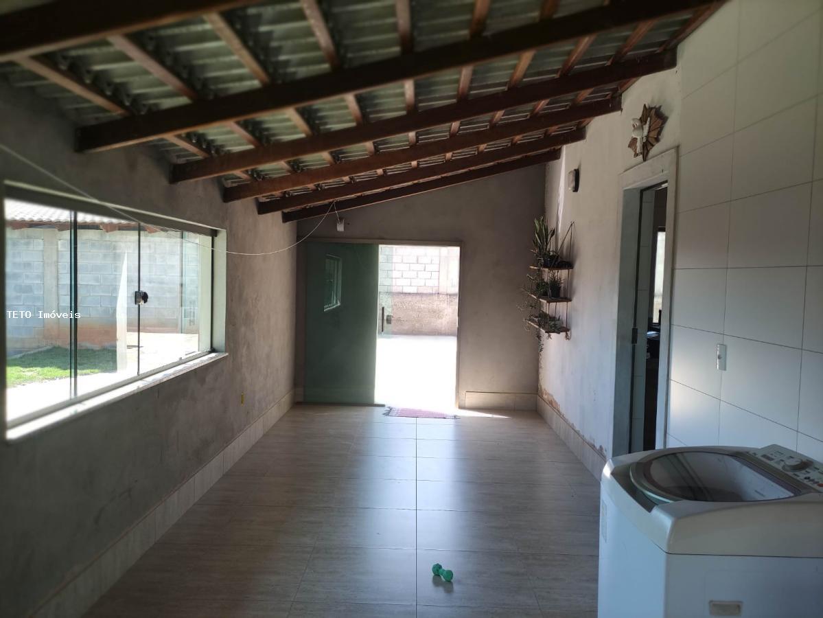 Fazenda à venda com 3 quartos, 1500m² - Foto 13