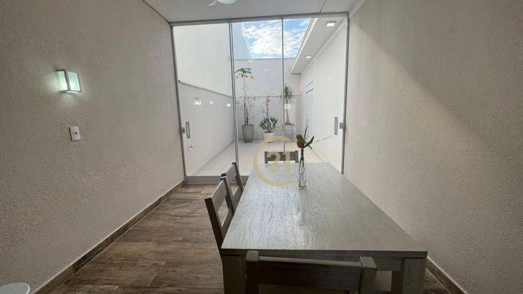 Casa de Condomínio para alugar com 3 quartos, 149m² - Foto 1