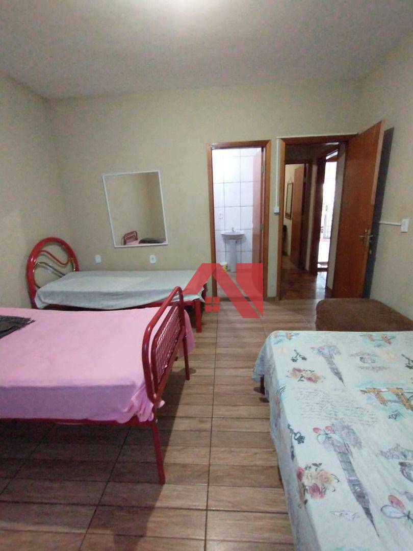 Chácara à venda com 3 quartos, 300m² - Foto 13