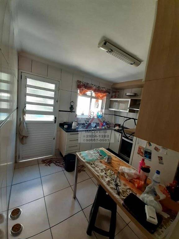 Sobrado à venda com 2 quartos, 85m² - Foto 5