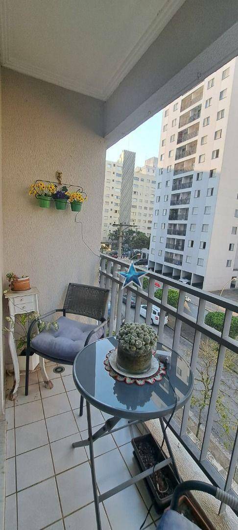 Apartamento à venda com 2 quartos, 58m² - Foto 13