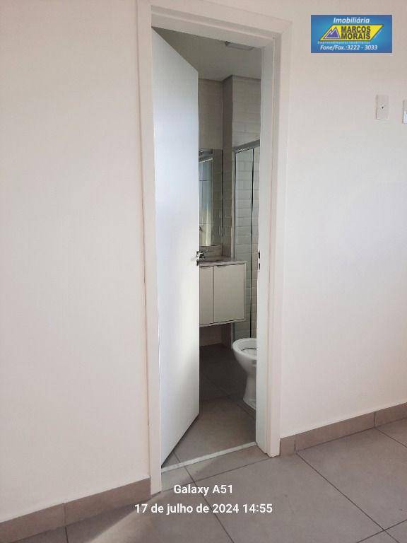 Apartamento para alugar com 3 quartos, 125m² - Foto 20