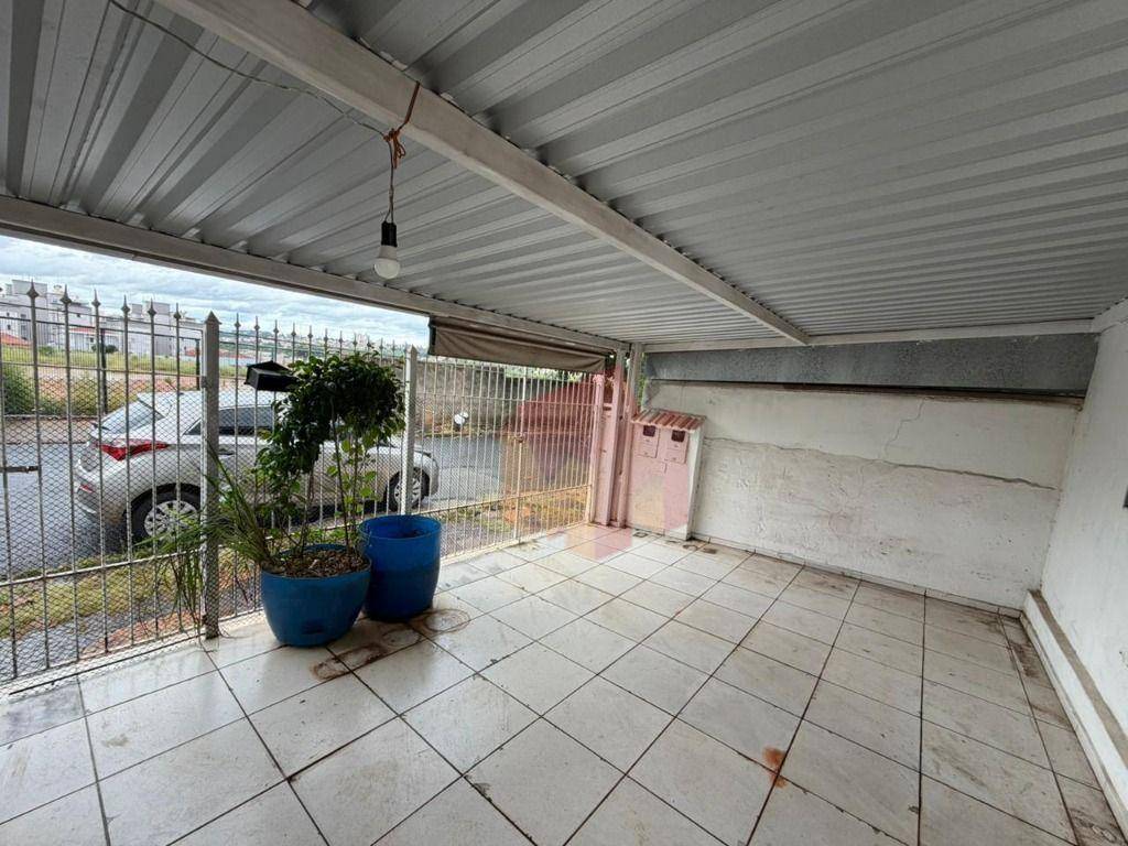 Casa, 1 quarto, 90 m² - Foto 2