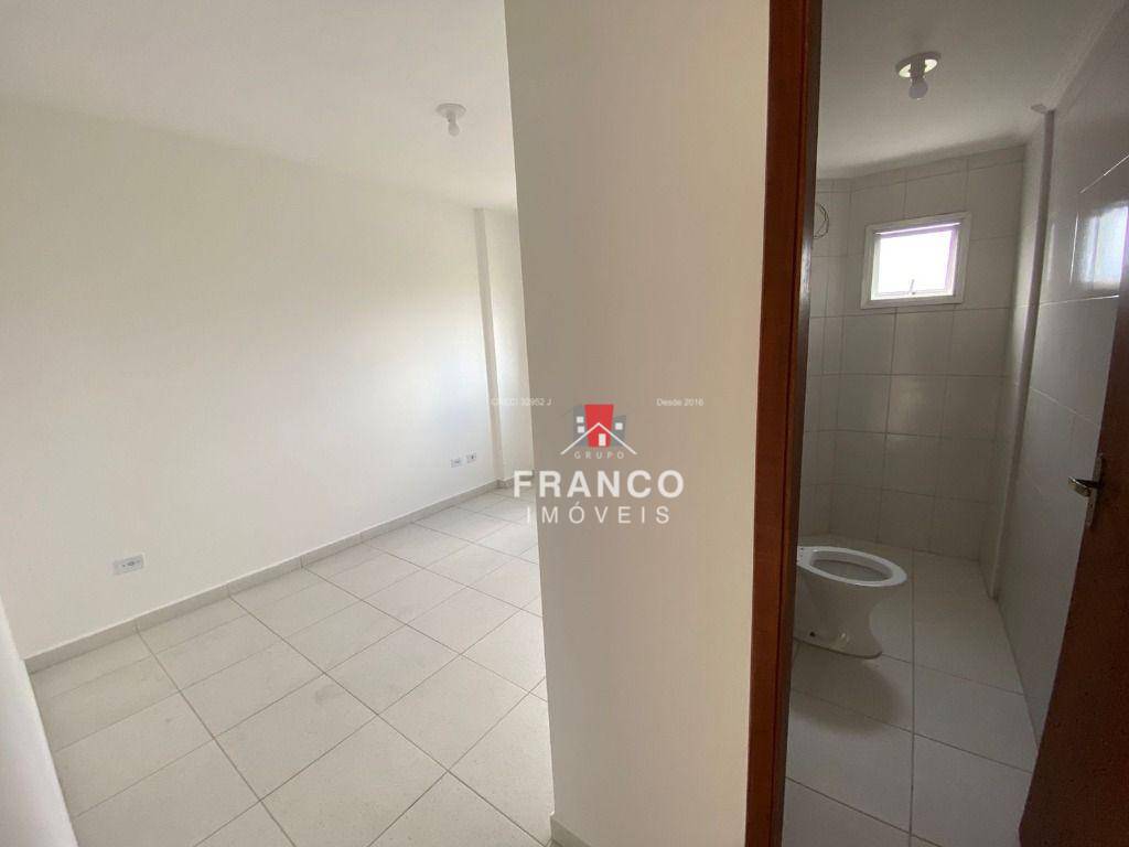 Apartamento à venda com 2 quartos, 67m² - Foto 14