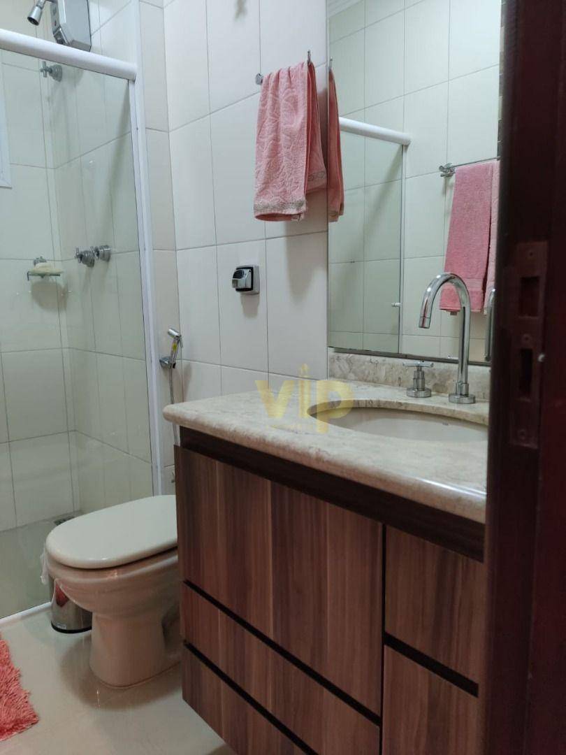 Apartamento à venda com 3 quartos, 179m² - Foto 11