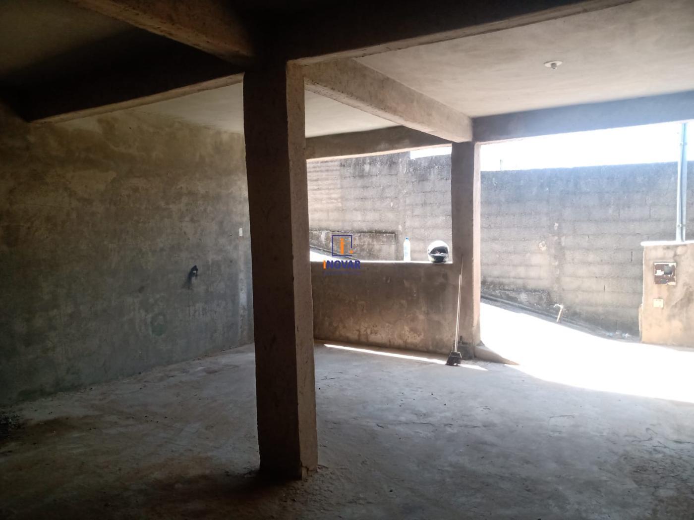 Casa à venda com 2 quartos, 200m² - Foto 11