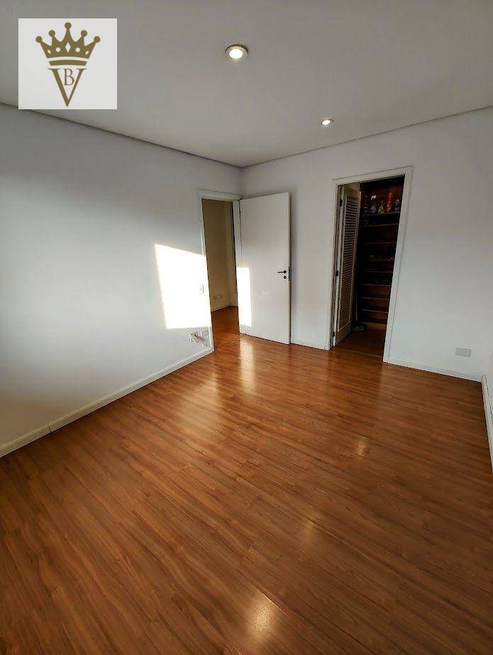 Apartamento para alugar com 3 quartos, 140m² - Foto 36