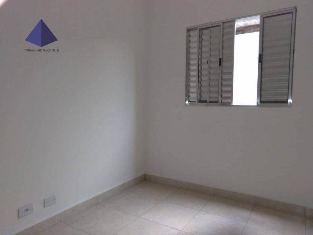 Casa à venda com 2 quartos, 60m² - Foto 10