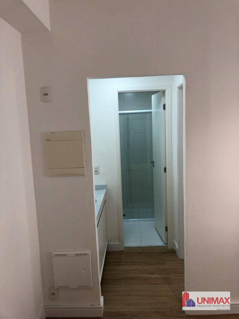 Apartamento para alugar com 1 quarto, 53m² - Foto 9