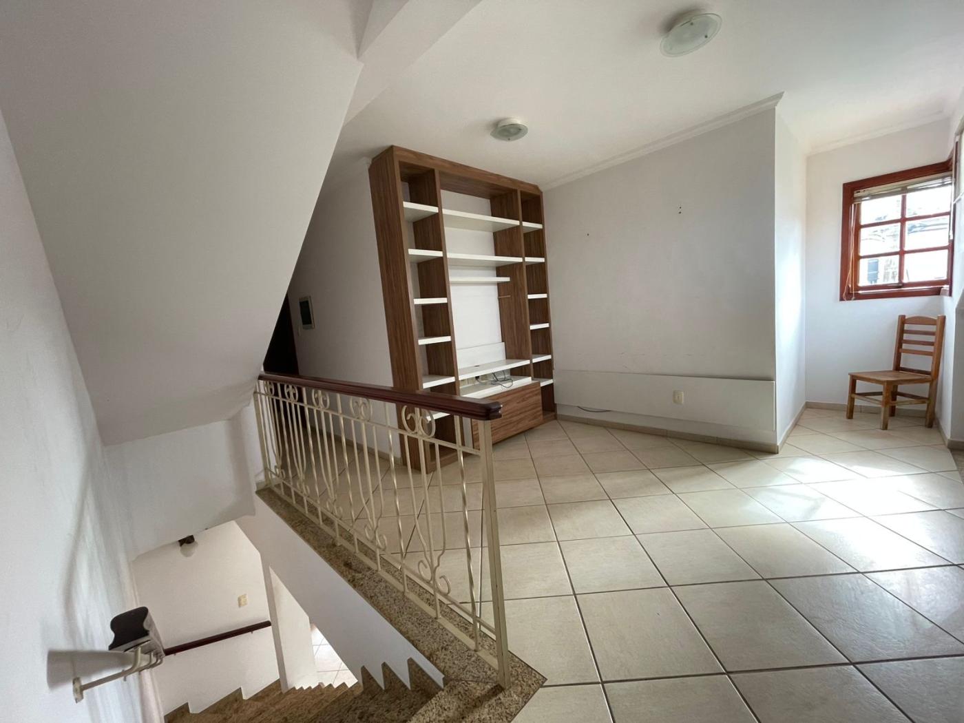 Casa à venda com 3 quartos, 286m² - Foto 17