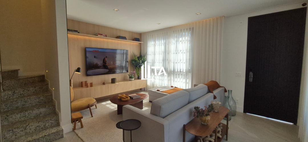 Casa de Condomínio à venda com 3 quartos, 208m² - Foto 1