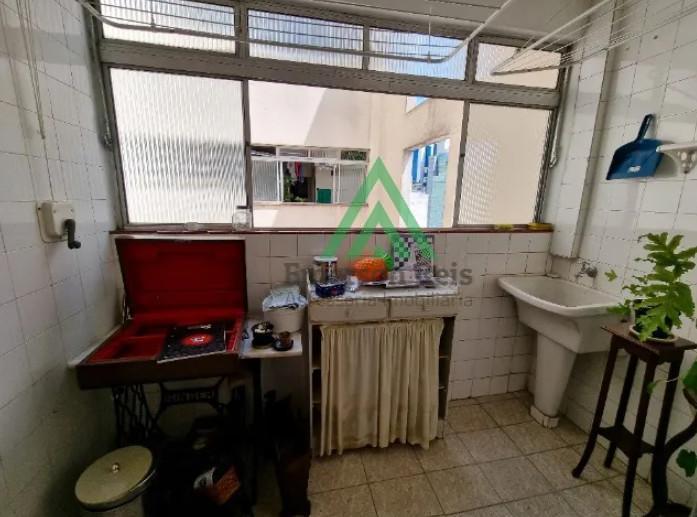 Apartamento à venda com 2 quartos, 84m² - Foto 12