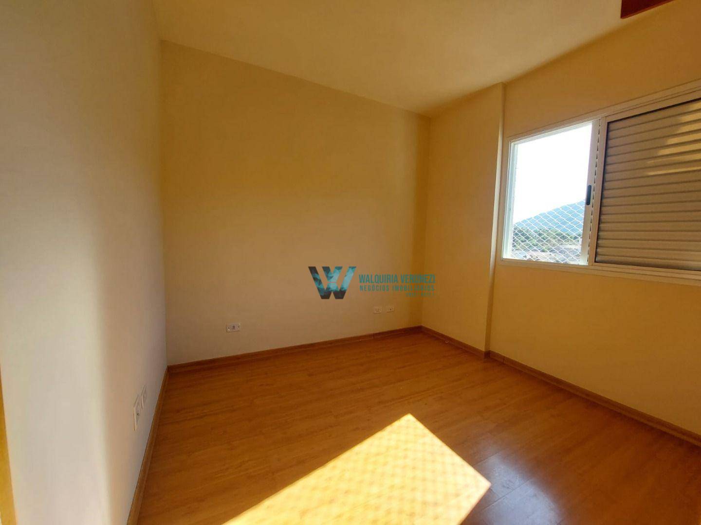 Apartamento à venda com 3 quartos, 90m² - Foto 6