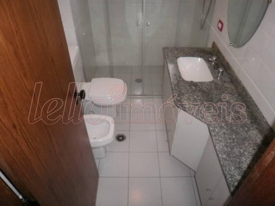 Apartamento para alugar com 3 quartos, 140m² - Foto 14