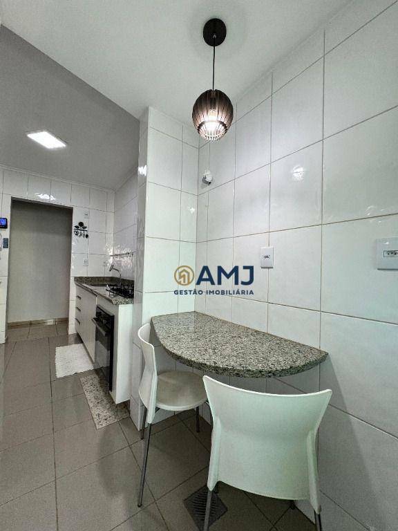 Apartamento para alugar com 2 quartos, 72m² - Foto 9